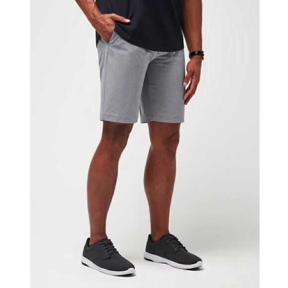 NWT Travis Mathew Size 42 Beck Golf Shorts Color Light Gray - Picture 1 of 12
